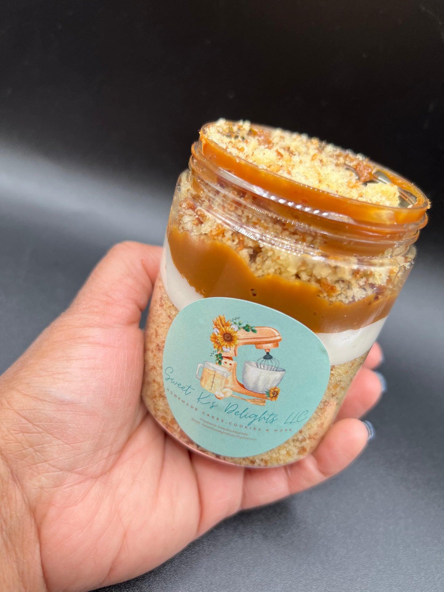 Vanilla-Dulce de Leche Cake Jar