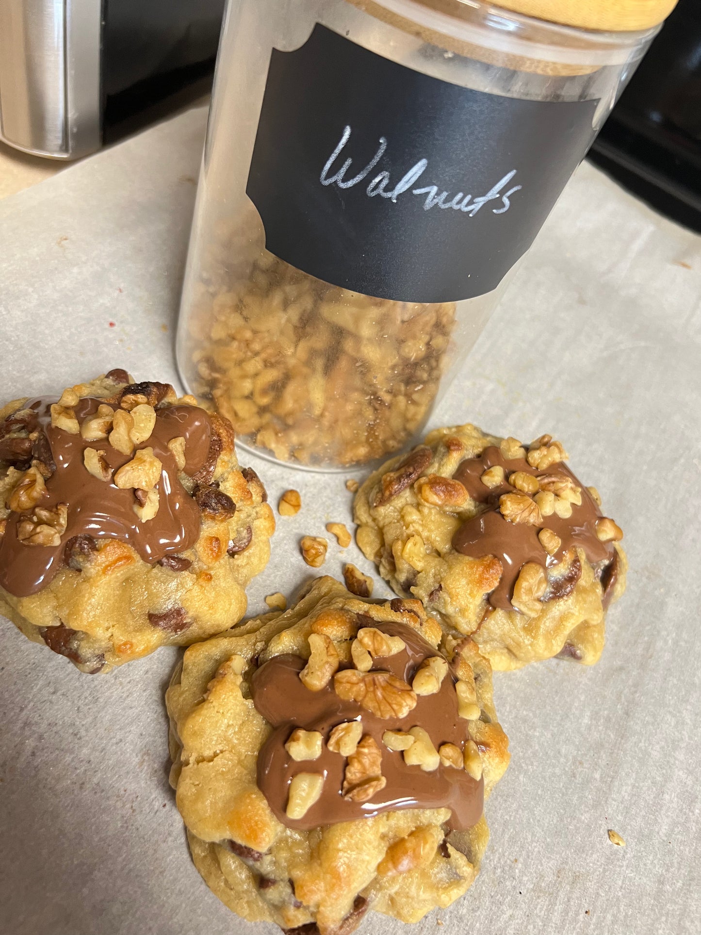 Golden Choco Walnut